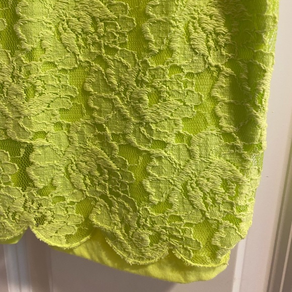 Garage Neon Yellow Lace Razorback Tank - Picture 2 of 7